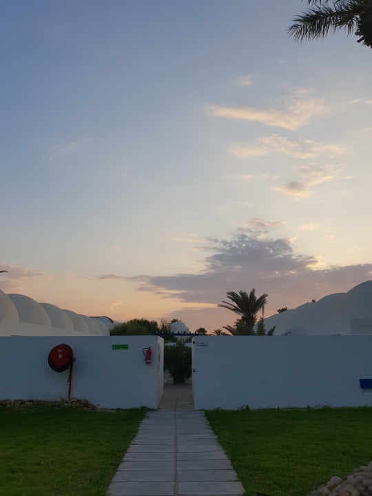 Außenansicht Monarque Dar Jerba Zahra