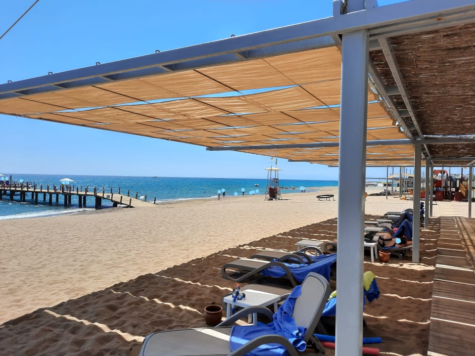 Strand Blue Waters Club
