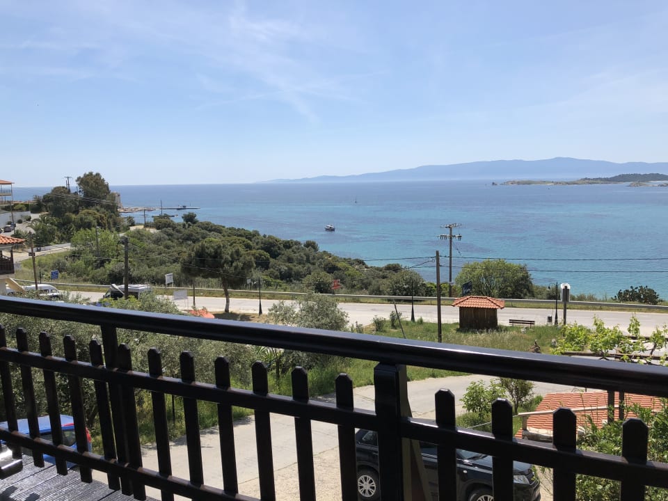 Blick von der Außenterrasse Hotel Filoxenia