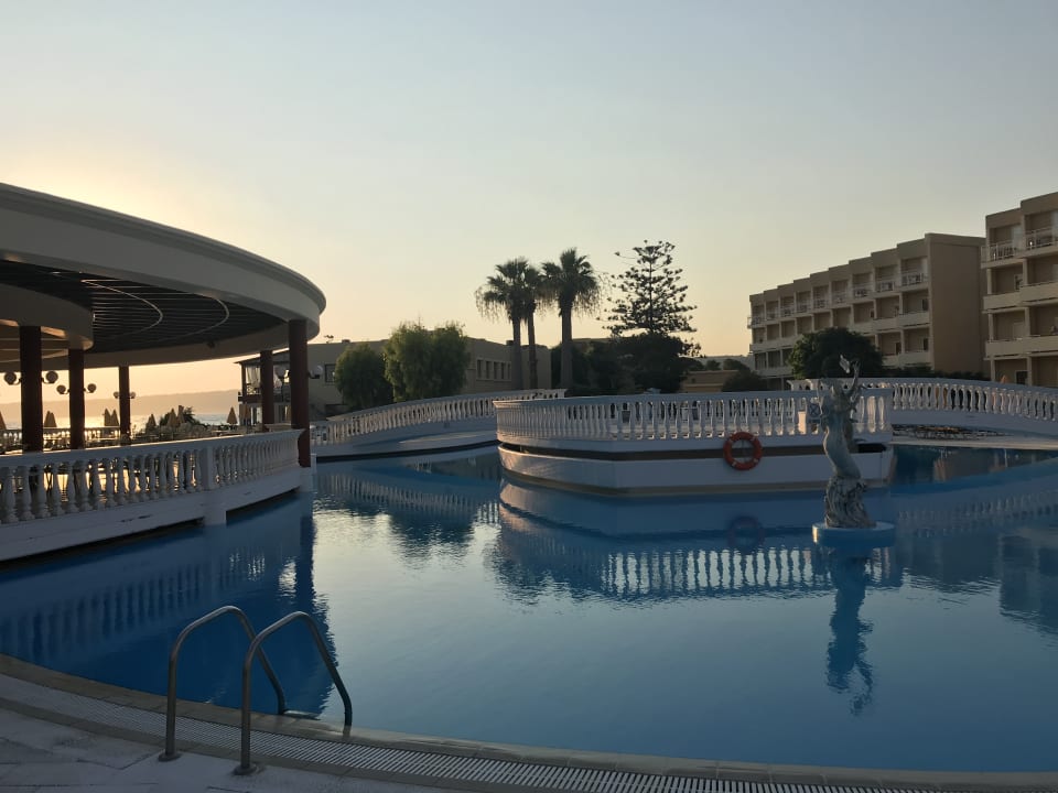 Pool Sunshine Rhodes