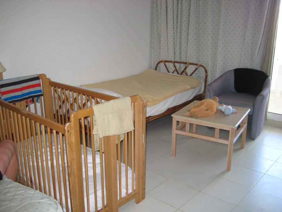 Babybett Hotel El Mouradi Djerba Menzel