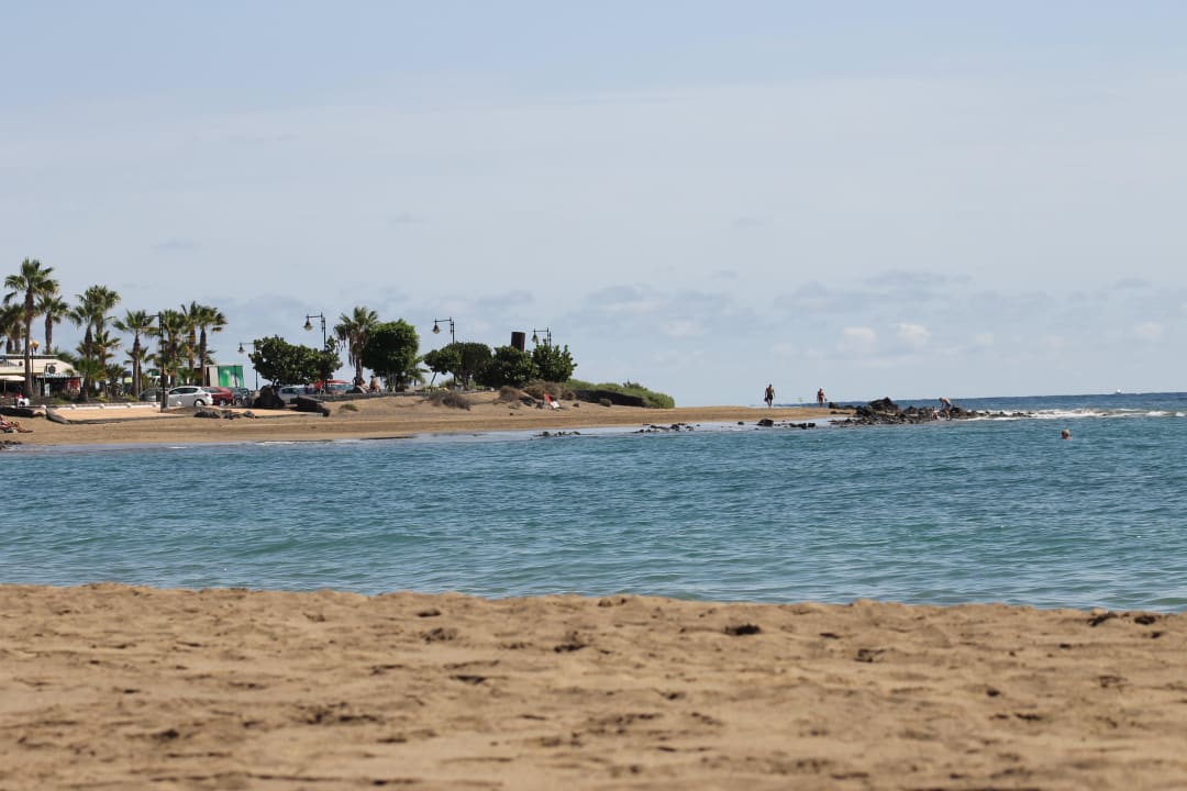 Strand vor dem Hotel Hipotels La Geria