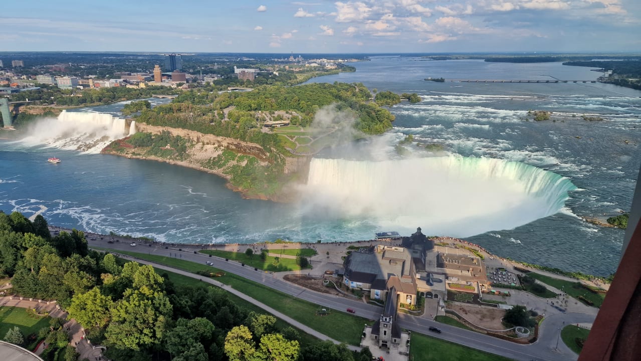 Ausblick Embassy Suites Hotel Niagara Falls / Fallsview
