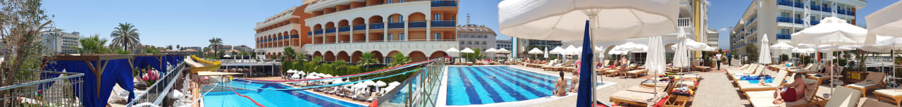 Pool Dream World Resort & Spa