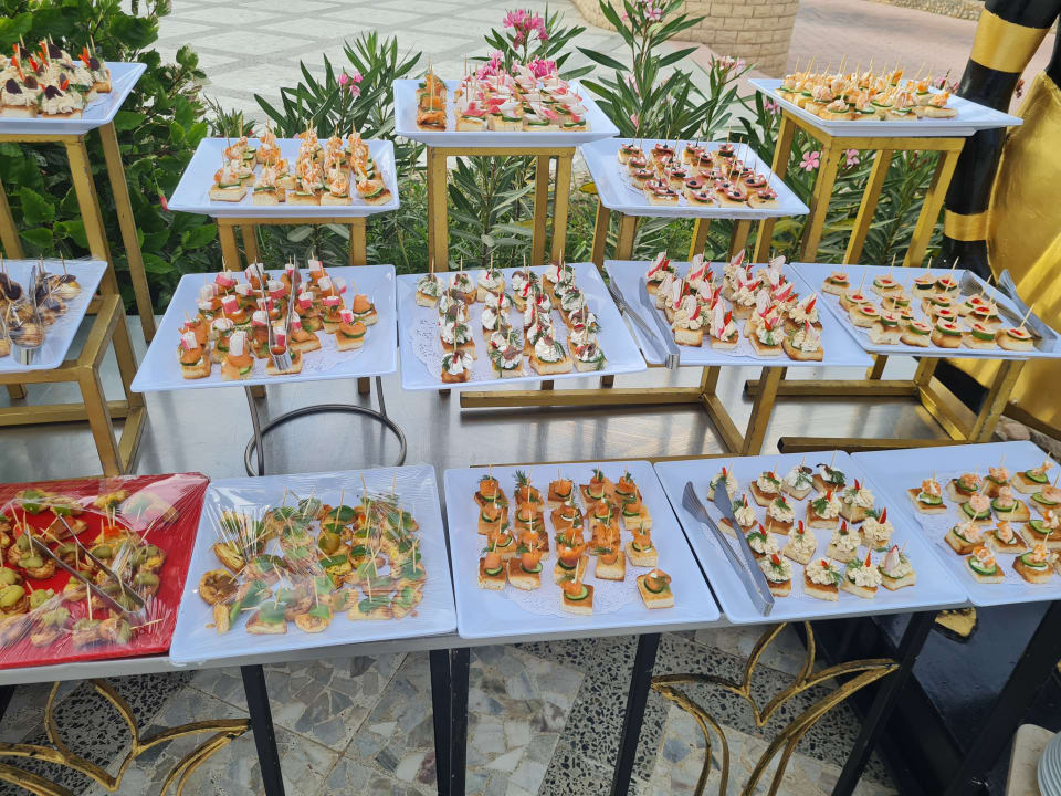 Gastro Pharaoh Azur Resort