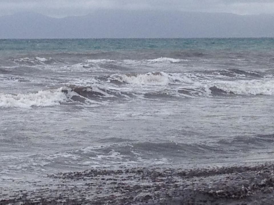 Stürmische See Zafiro Bahia