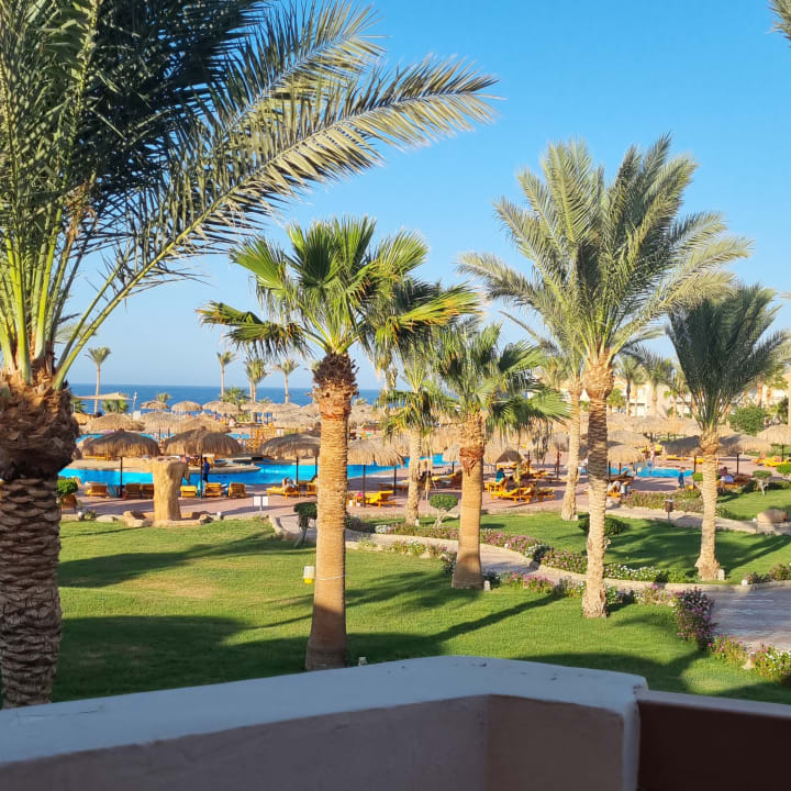 Gartenanlage Three Corners Sea Beach Resort