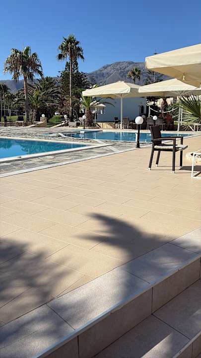 Pool HARPIN Happy Days Beach Hotel