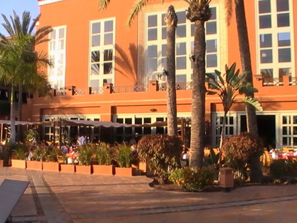 Zur Frühstücksterrasse H10 Costa Adeje Palace