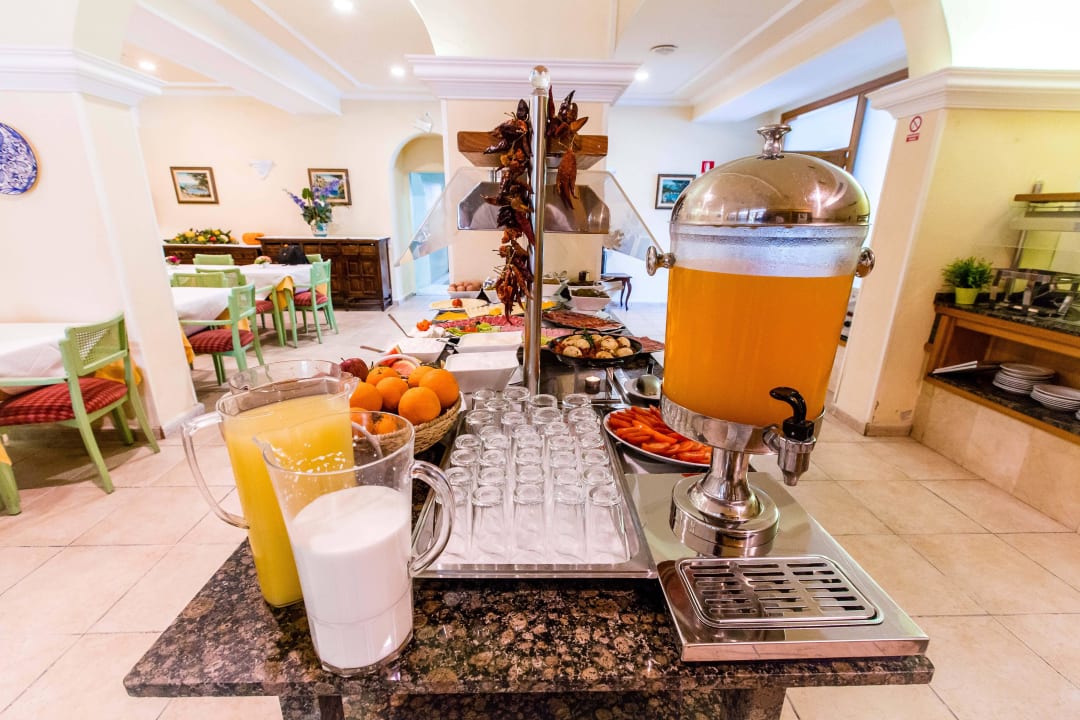 Fruehstuecksbuffet Hotel Playas de Paguera