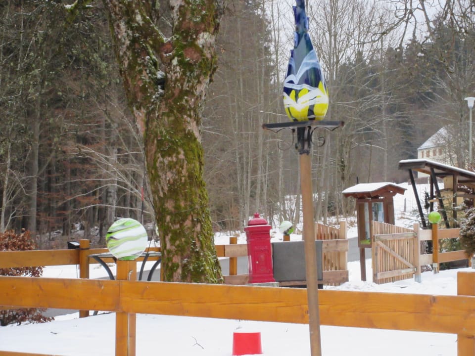 Gartenanlage Hotel Scharnagl mit Waldgasthof