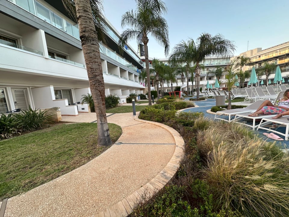 Gartenanlage Faros Hotel Ayia Napa