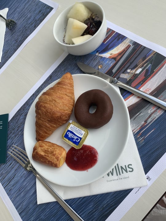 Gastro The Ibiza Twiins