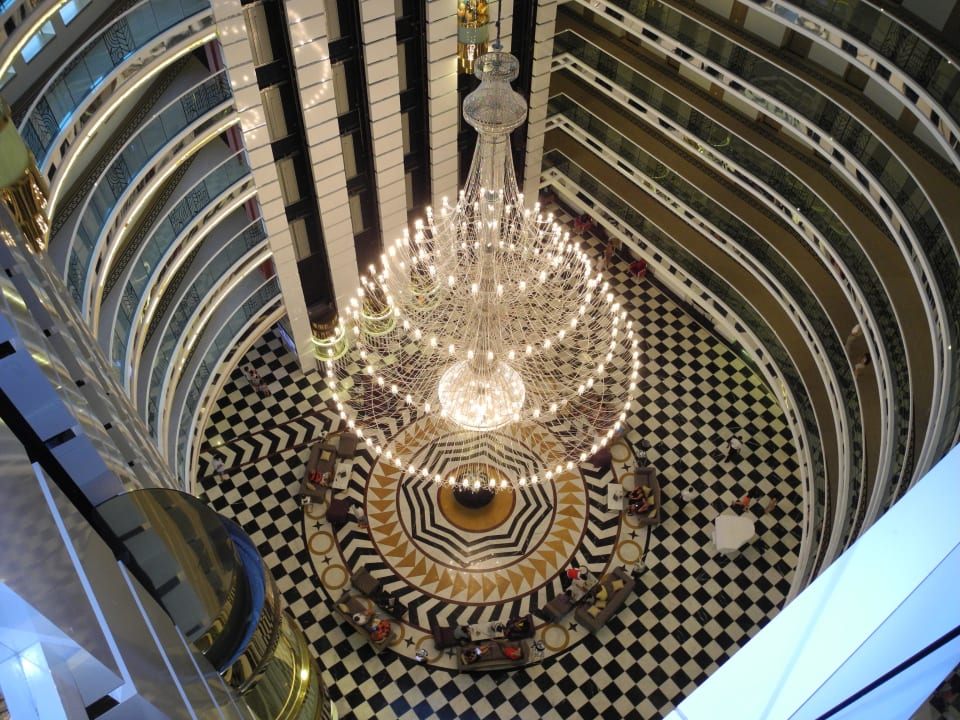 Hotelhalle vom 8 Stock  Hotel Delphin Imperial