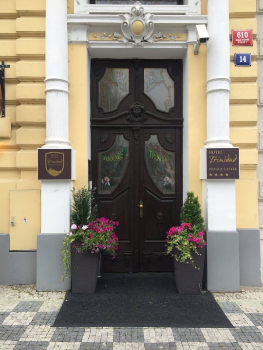 Eingang  Hotel Trinidad Prague Castle
