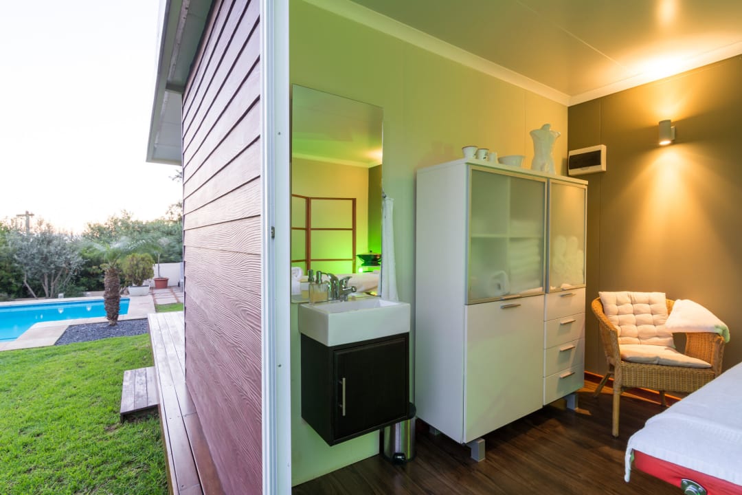 Massage room Pink Rose Guesthouse & Spa - for gay men only