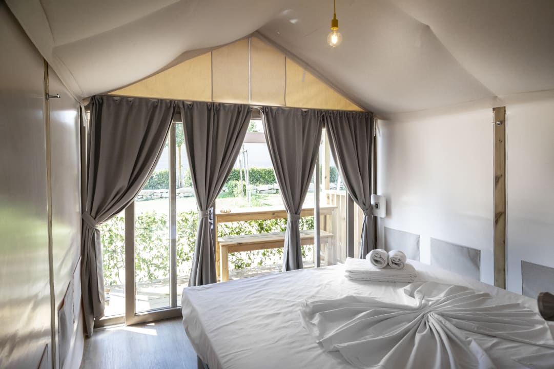 Zimmer hu Firenze Camping in Town