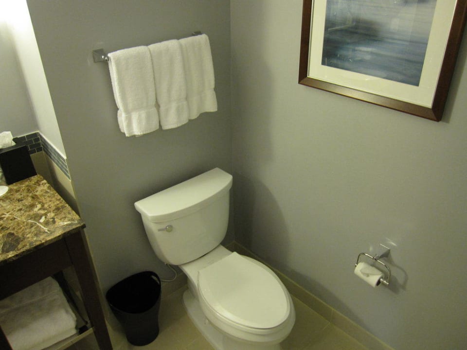 Bad etwas klein Hotel The Westin Jersey City Newport