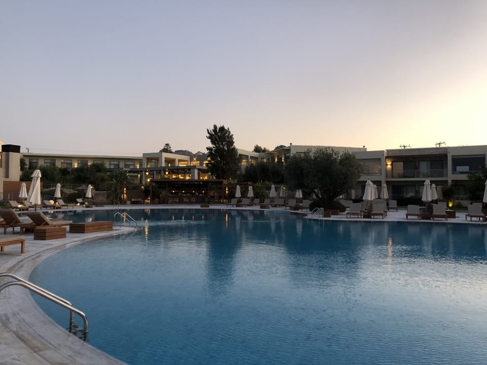 Pool SENTIDO Port Royal Villas & Spa