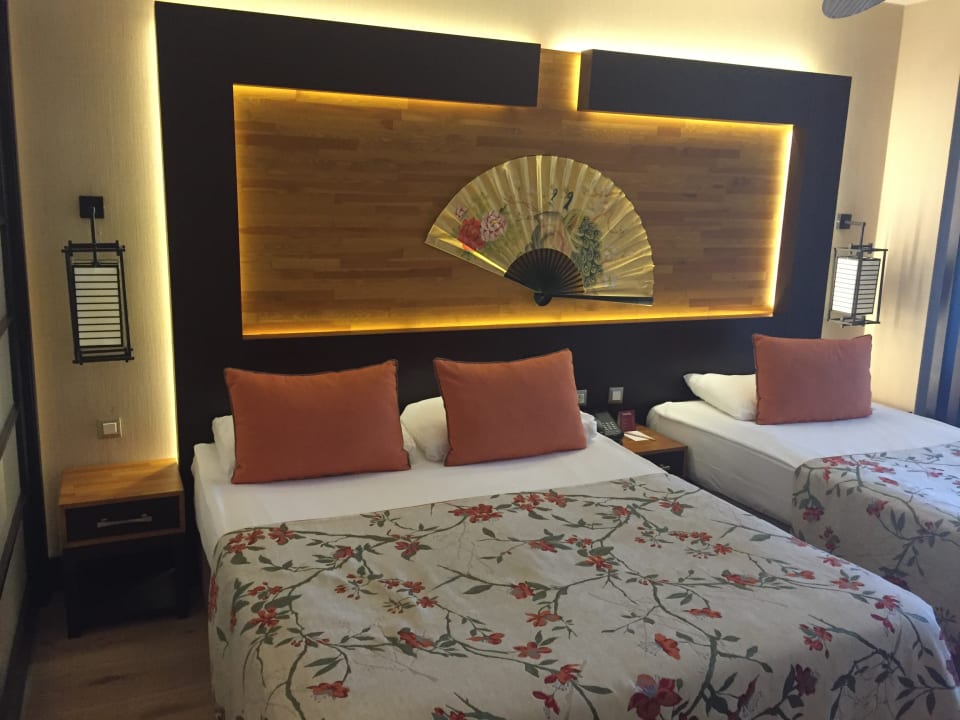 Zimmer Limak Lara Deluxe Hotel & Resort