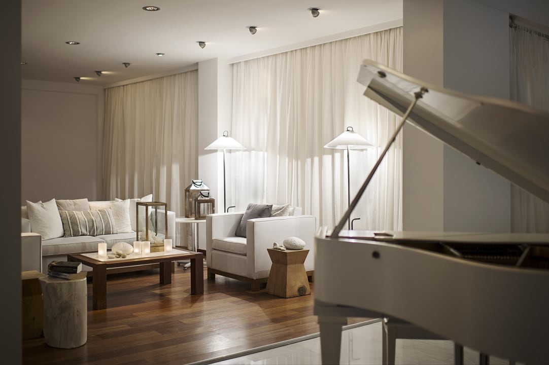 Lobby Hotel Grecian Sands