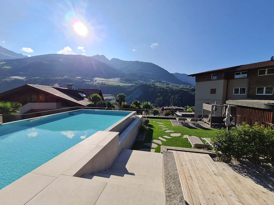 Pool Hotel Zirmerhof