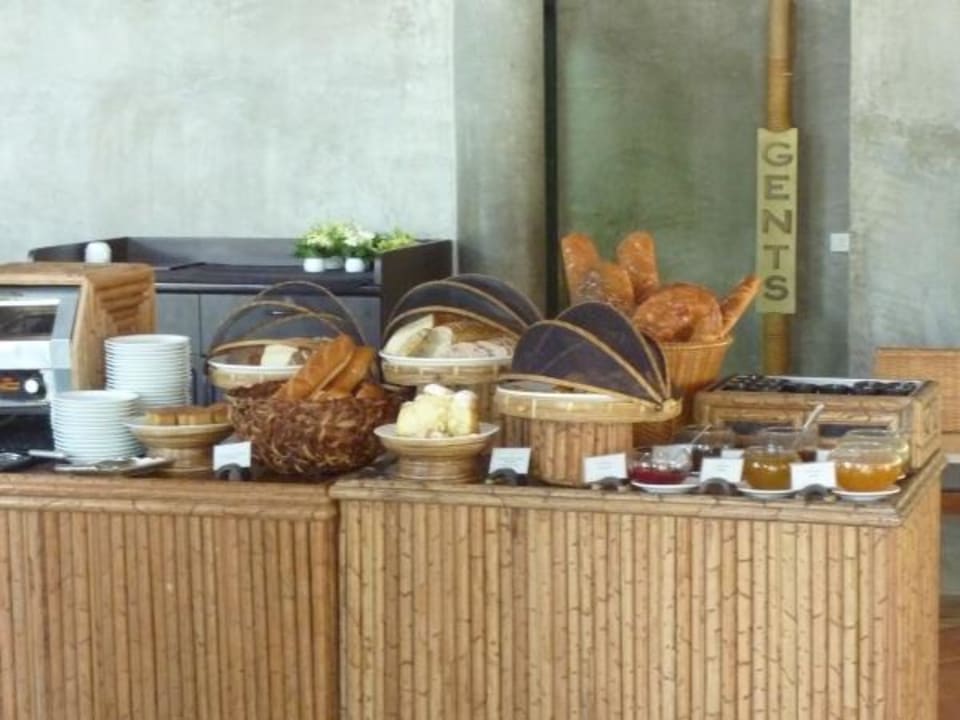 Frühstücksrestaurant - Brotbüffet  Hotel The Dewa Koh Chang