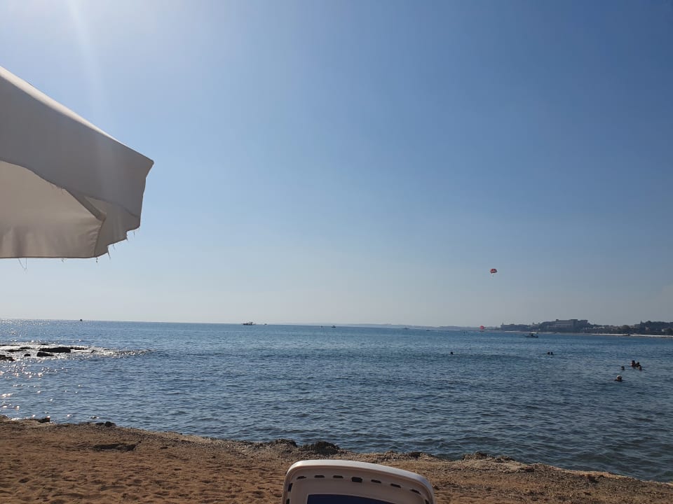 Strand Can Garden Beach