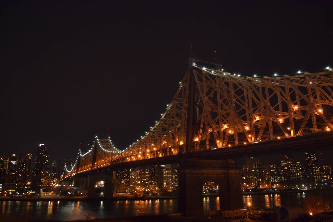 Queensboro Bridge Ravel Hotel