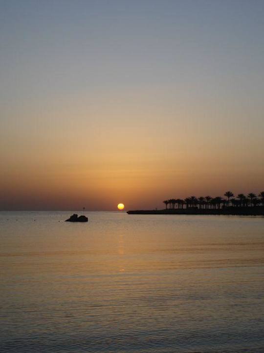 Tôt le matin Brayka Bay Resort