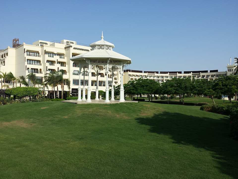 Gartenanlage Steigenberger ALDAU Beach Hotel