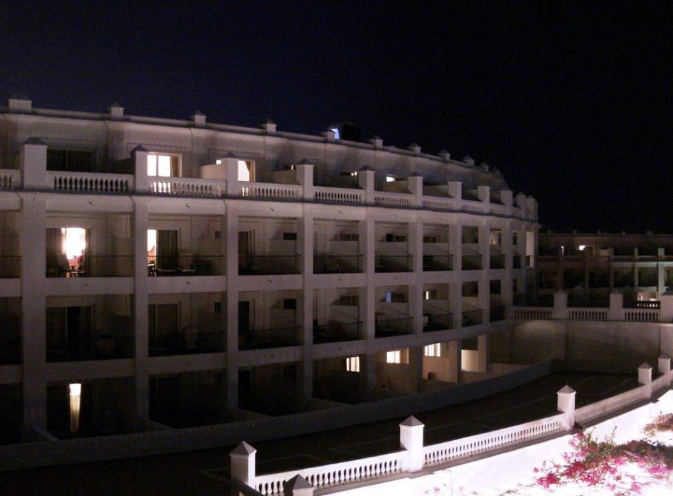 Rückfront am späten Abend Hotel Riu Palace Maspalomas Adults Only