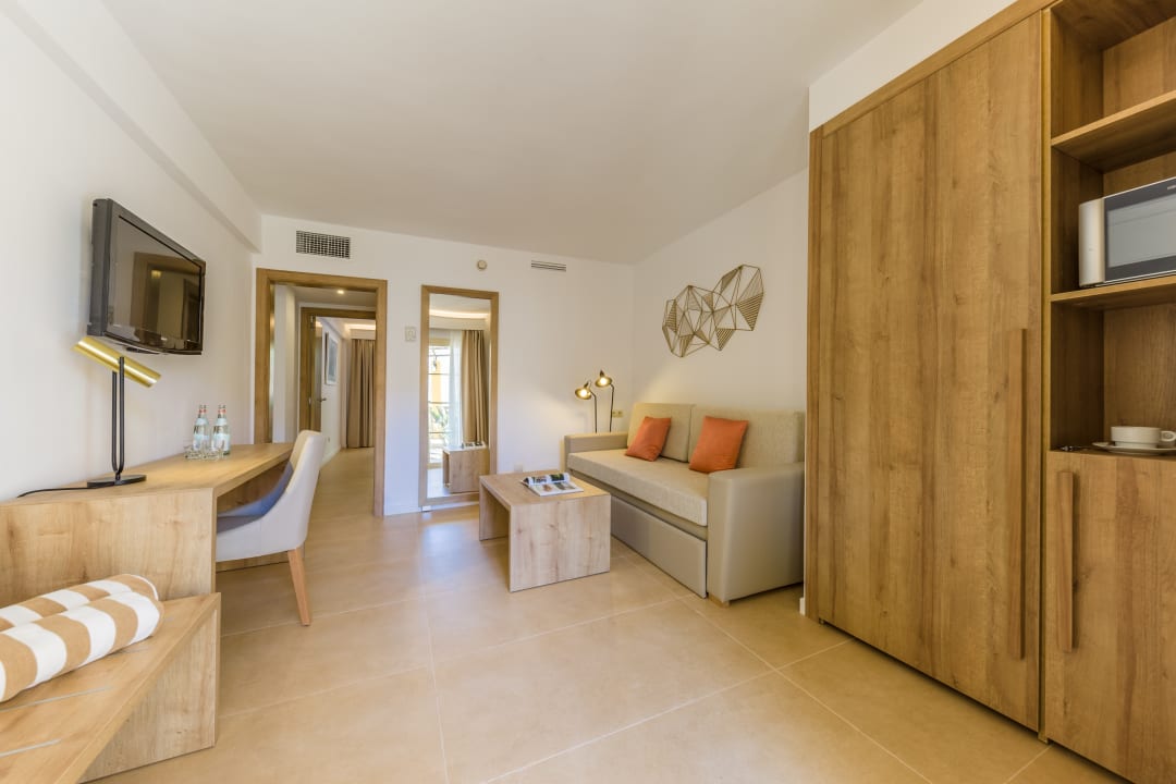 Zimmer Zafiro Cala Mesquida