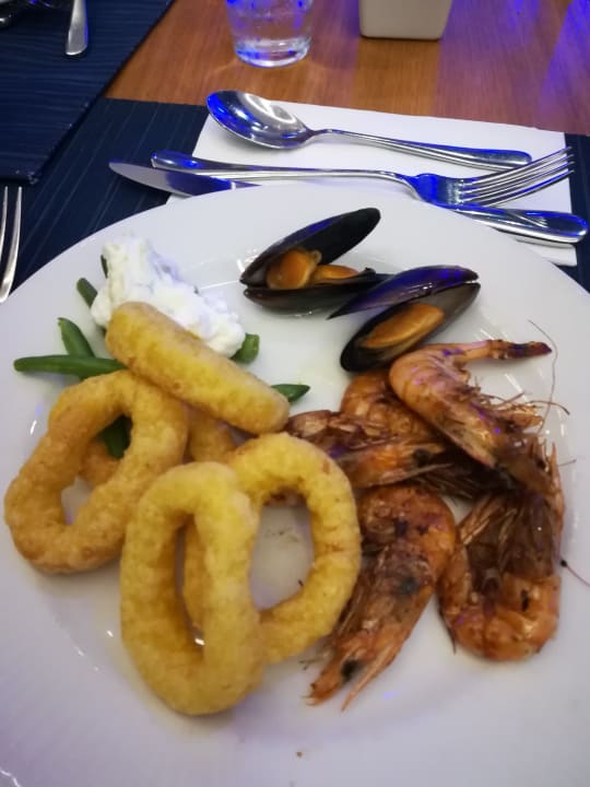 Gastro Arina Beach Resort