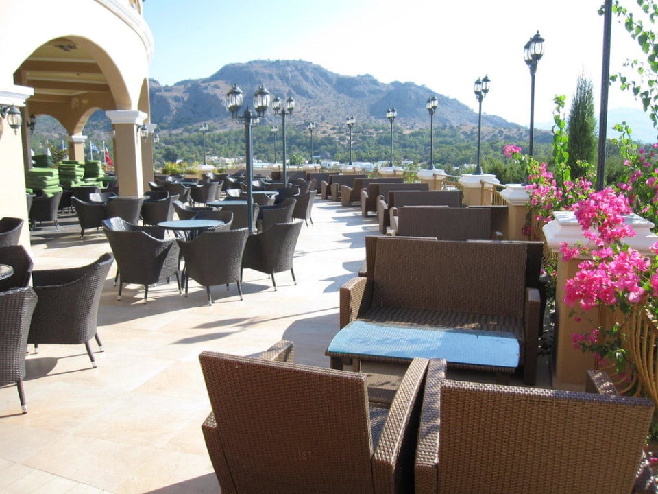 Barbereich bzw. Terrasse Lindos Imperial Resort & Spa