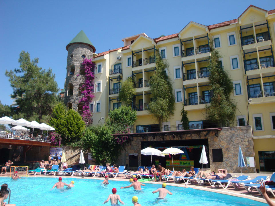 Zimmer zur Poolseite Dosi Hotel