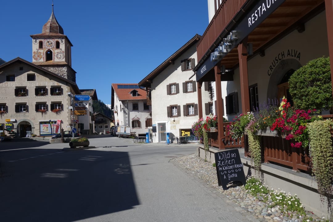 Außenansicht Hotel Weisses Kreuz