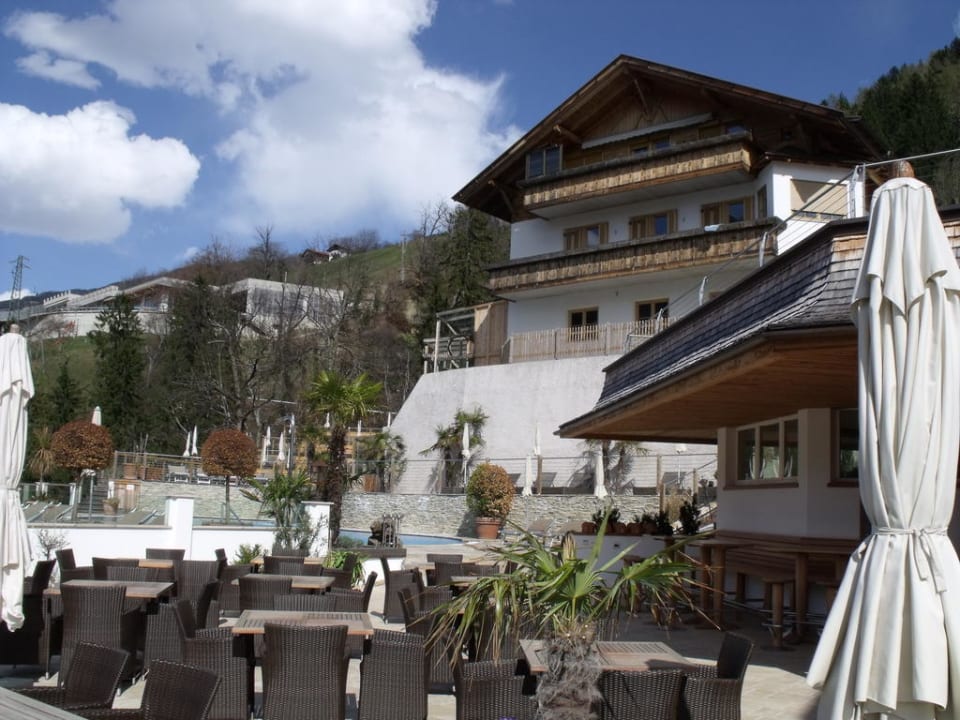 Terrasse und Aussen-Bar Hotel Panorama