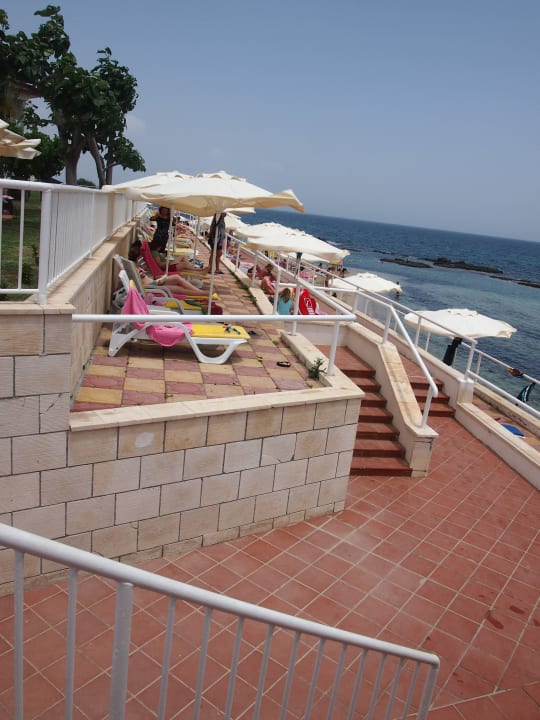 Strand Terrasse Salamis Bay Conti Resort Hotel & Casino