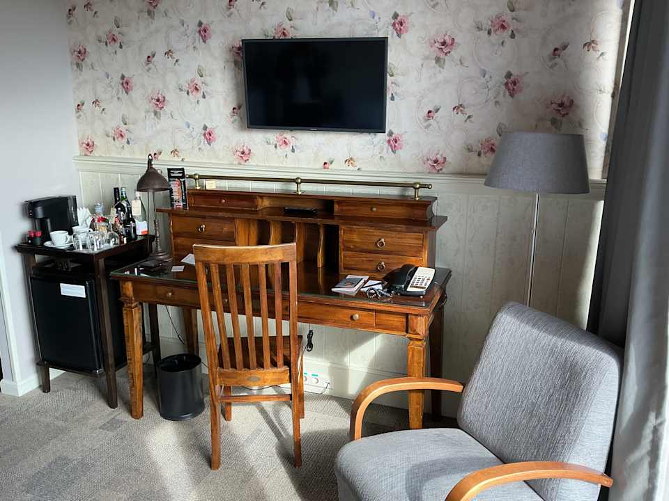 Zimmer Promenade Hotel