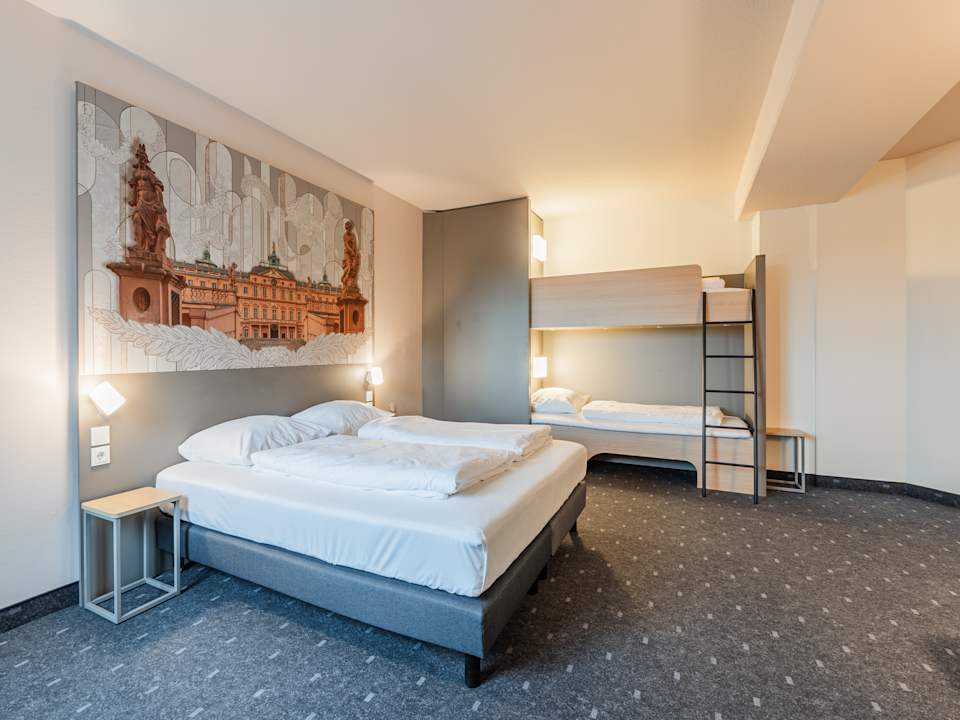 Zimmer B&B Hotel Rastatt