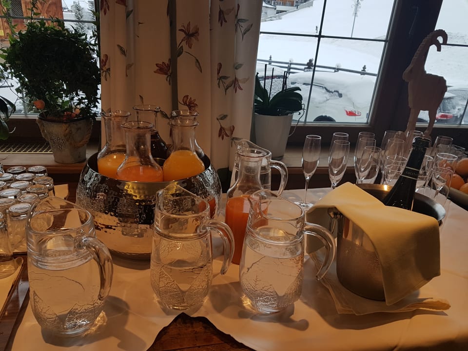 Säfte und Sekt Hotel Olympia