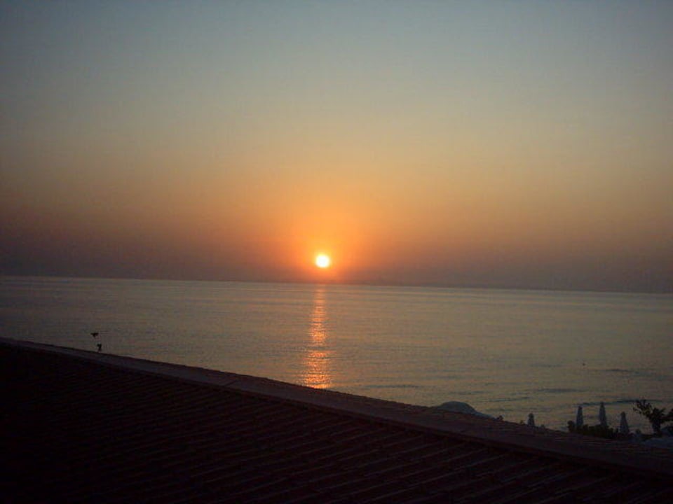 Sonnenuntergang Hotel Belussi Beach