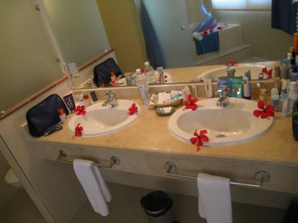 Badezimmer - Waschbecken Grand Palladium Bávaro Suites Resort & Spa
