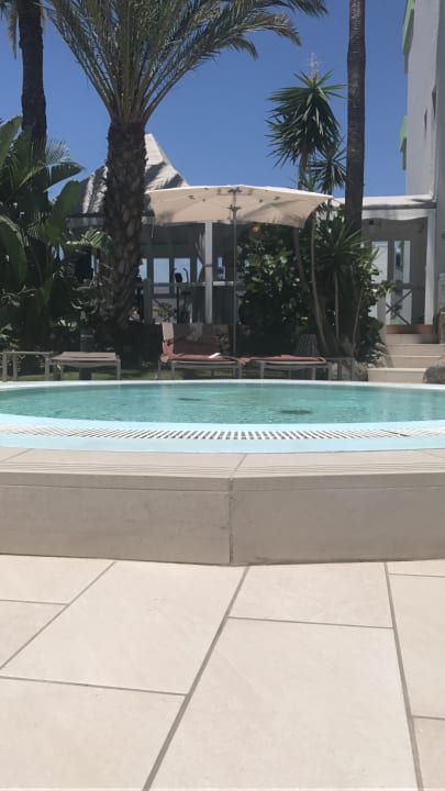 Pool Hotel LIVVO Anamar Suites