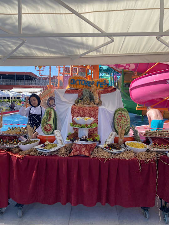 Gastro Delphin Deluxe Resort