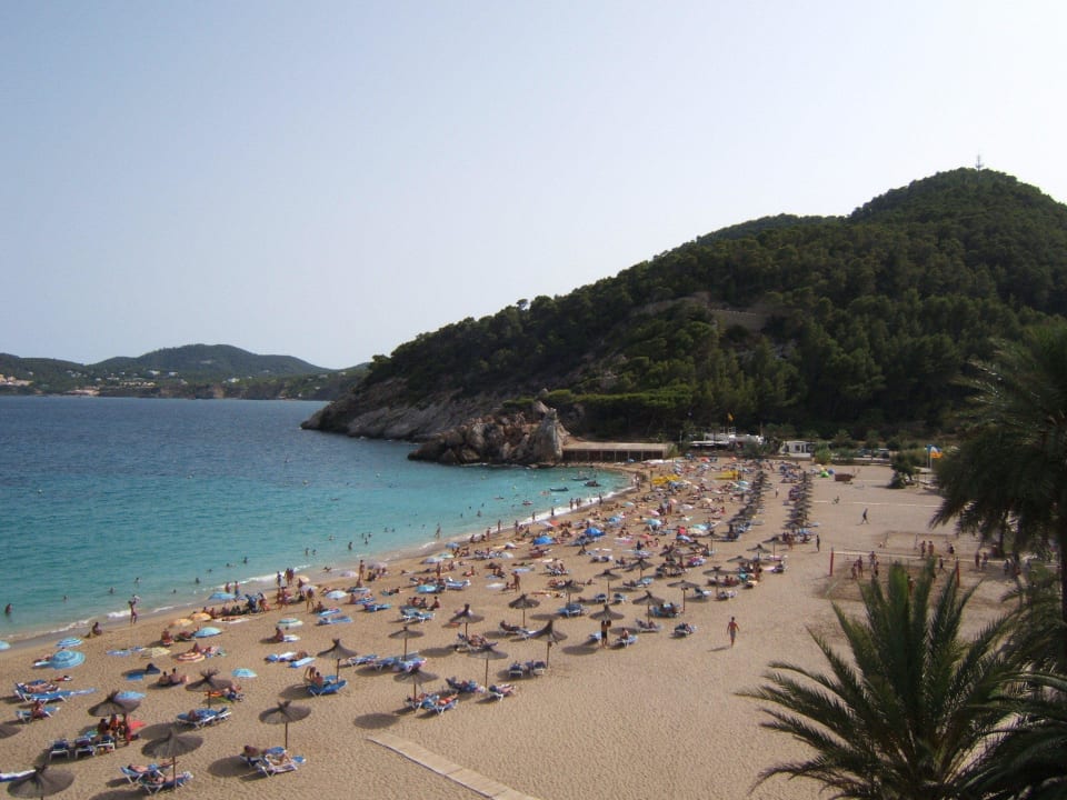 Strand vom Hotel nach Westen El Somni Ibiza Dream Hotel by Grupotel