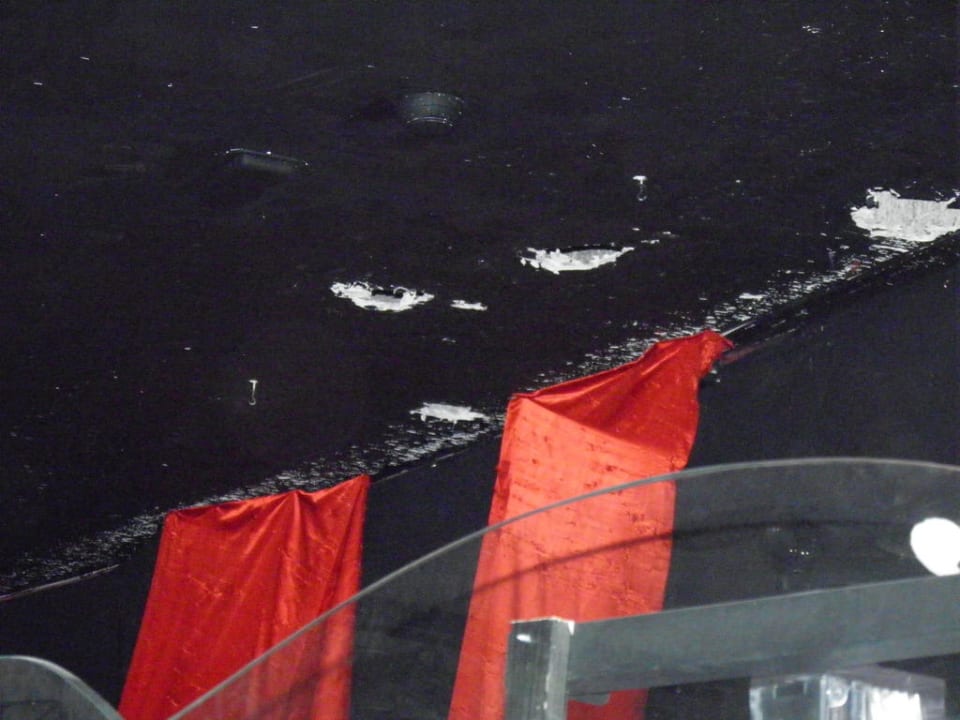 Bühne mit Löcher in der Decke SBH Costa Calma Beach Resort