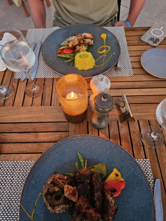 Gastro JAZ Elite Casa del Mar Beach