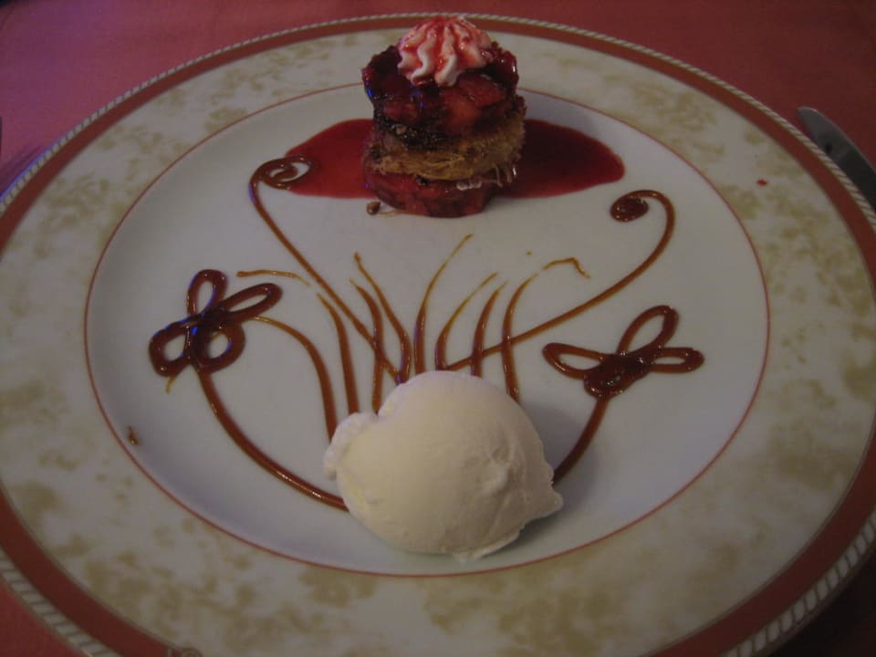 Dessert im A La Carte-Restaurant Adalya Resort & Spa - Adults Only